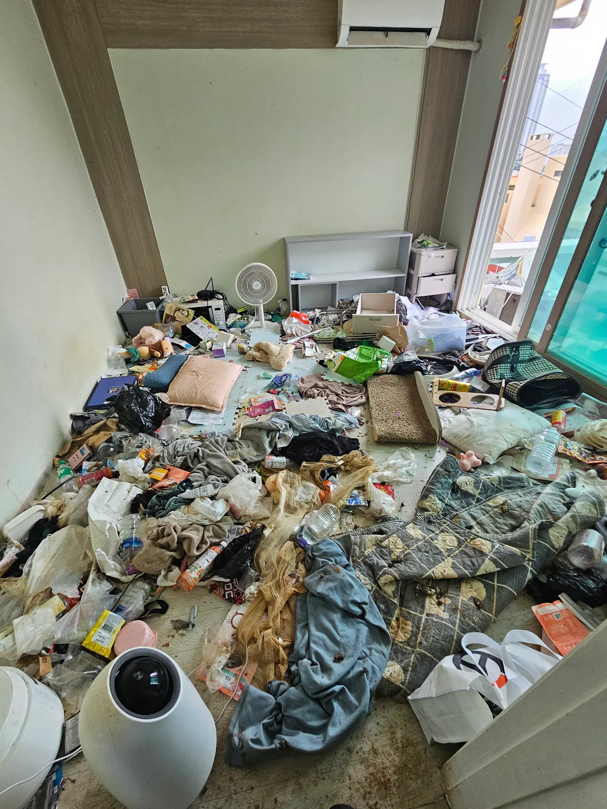 전라남도 목포시 쓰레기집 청소 작업 범위와 진행 절차 | 24시간클린 현장 작업 사진 2
